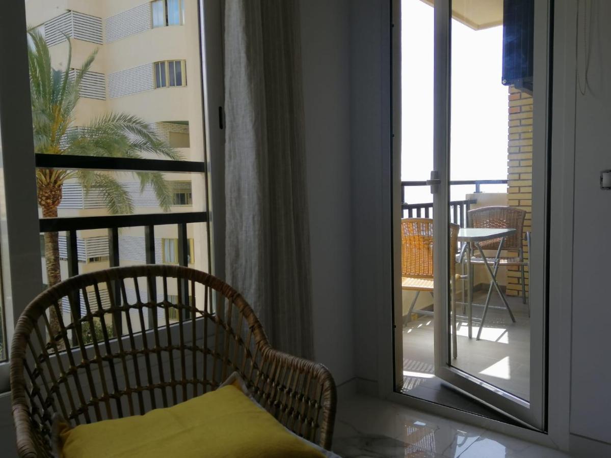 Apartamento 315 En Paseo Maritimo 96 ฟูเอนฮิโรลา ภายนอก รูปภาพ