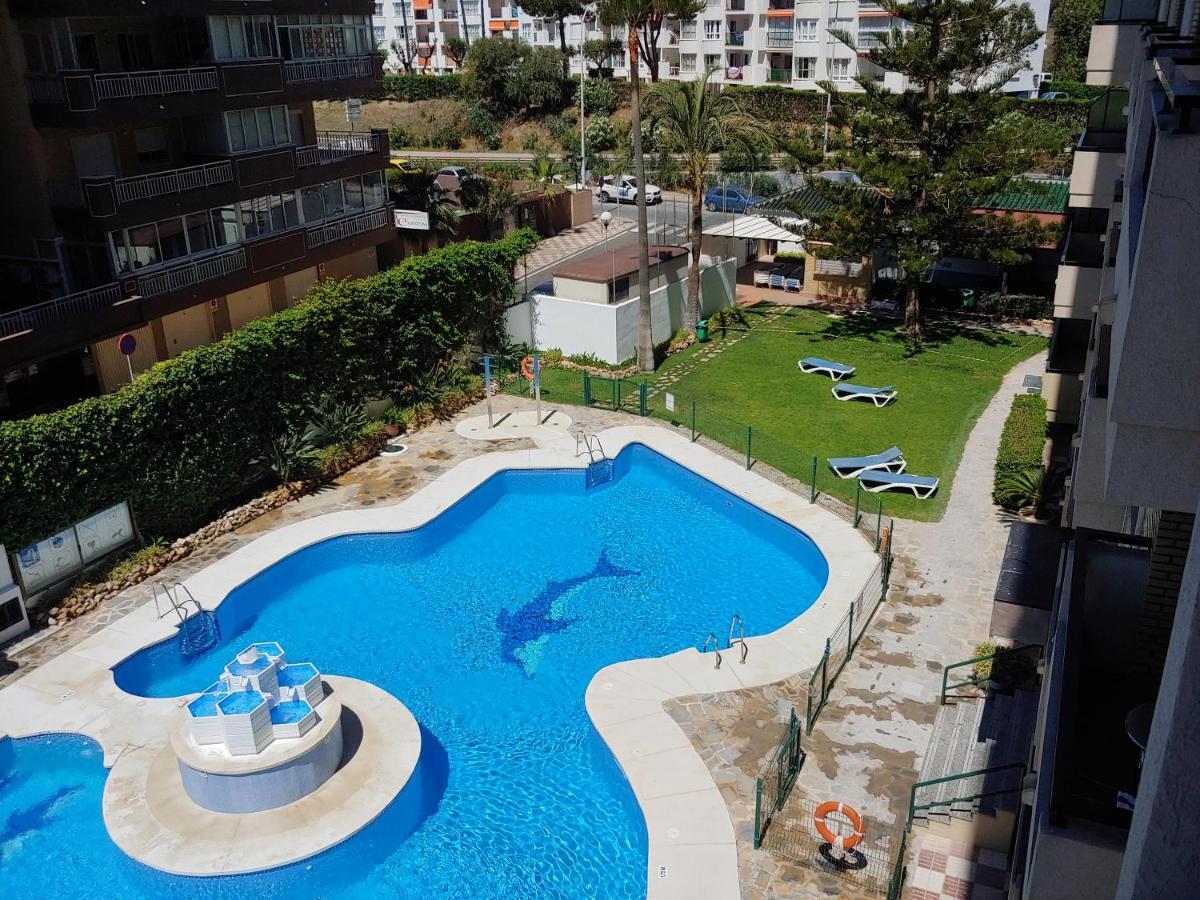 Apartamento 315 En Paseo Maritimo 96 ฟูเอนฮิโรลา ภายนอก รูปภาพ