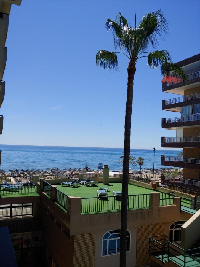Apartamento 315 En Paseo Maritimo 96 ฟูเอนฮิโรลา ภายนอก รูปภาพ