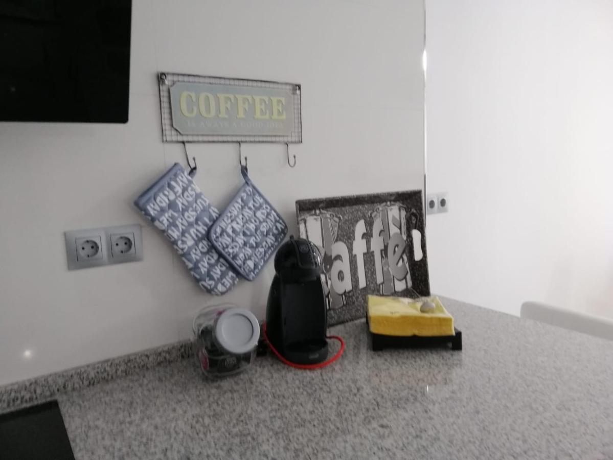 Apartamento 315 En Paseo Maritimo 96 ฟูเอนฮิโรลา ภายนอก รูปภาพ